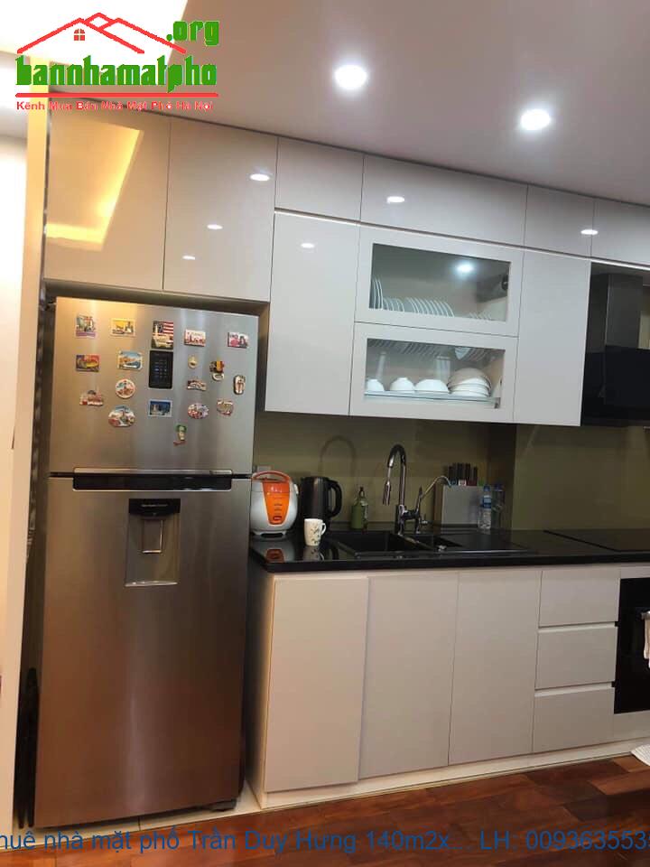 Cho thuê nhà mặt phố Trần Duy Hưng 140m2x5T Cho thuê nhà mặt phố Trần Duy Hưng 140m2x5T